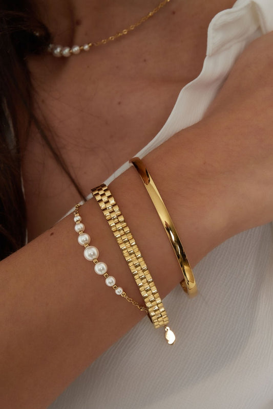 Fresh Water Pearls Bracelet Gold