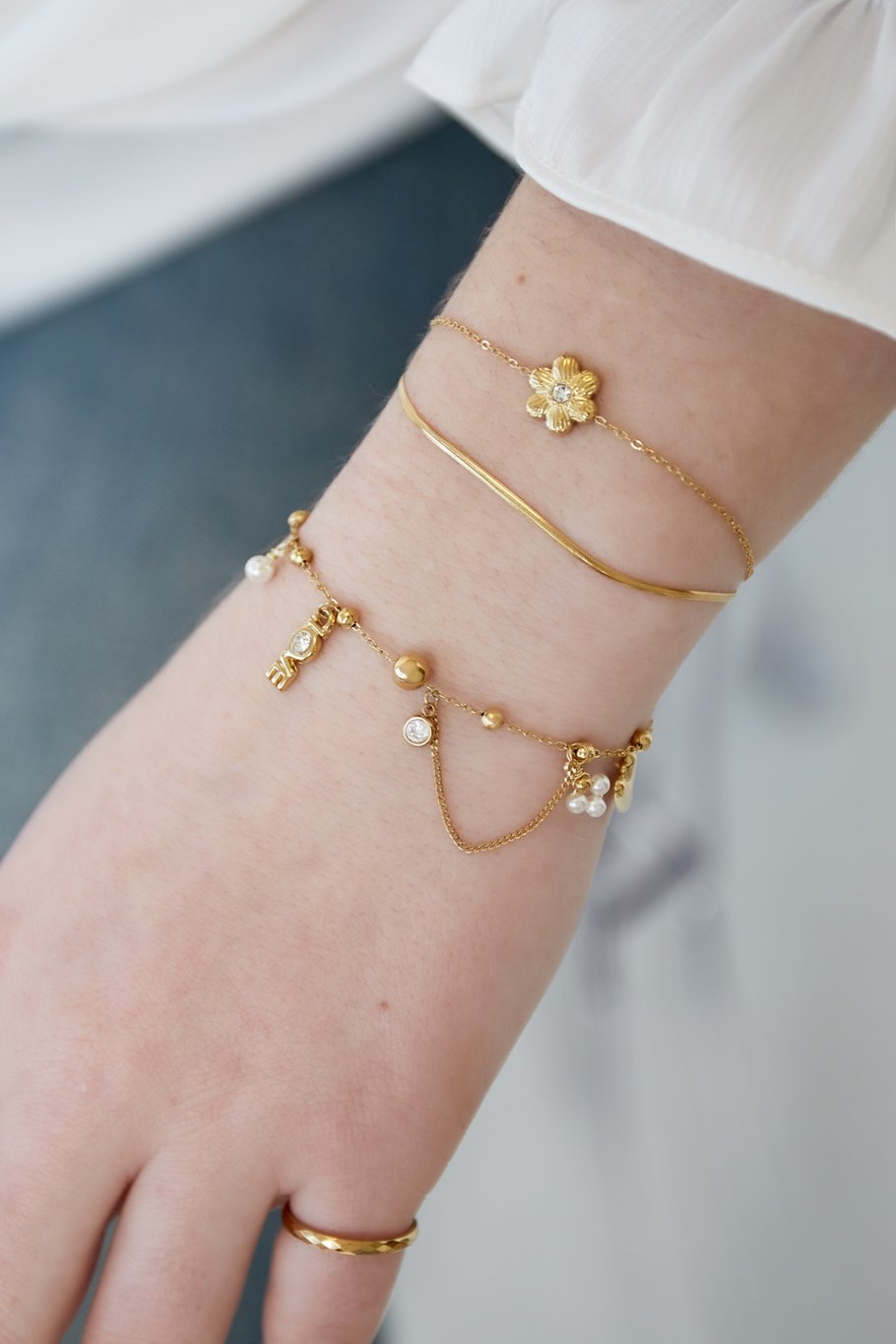 Charm Bracelet Love Gold