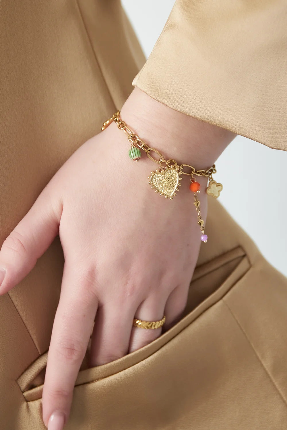 Charm Bracelet Boho Heart & Colorful Pearls