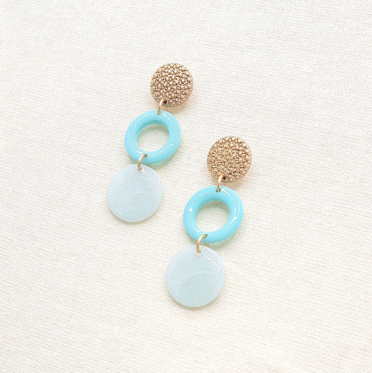 Olivia Glossy - Mint Ice Blue