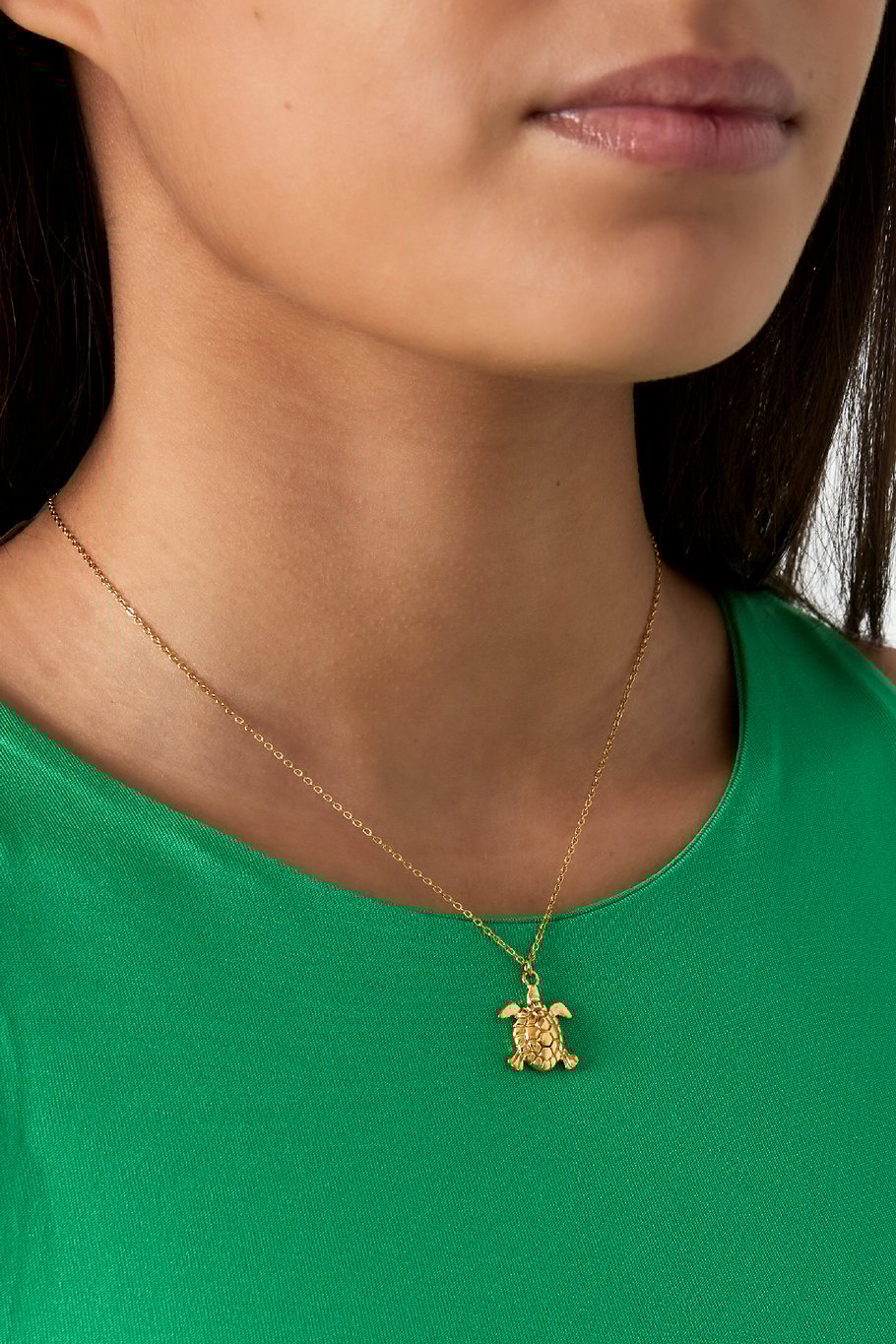 Turtle Necklace Gold