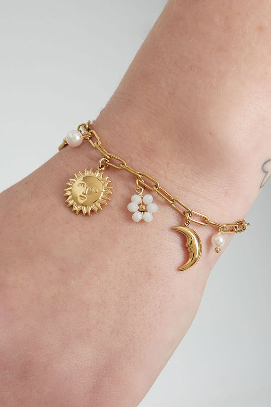 Charm Bracelet Sun Moon Flower Star & Fresh Water Pearls Gold