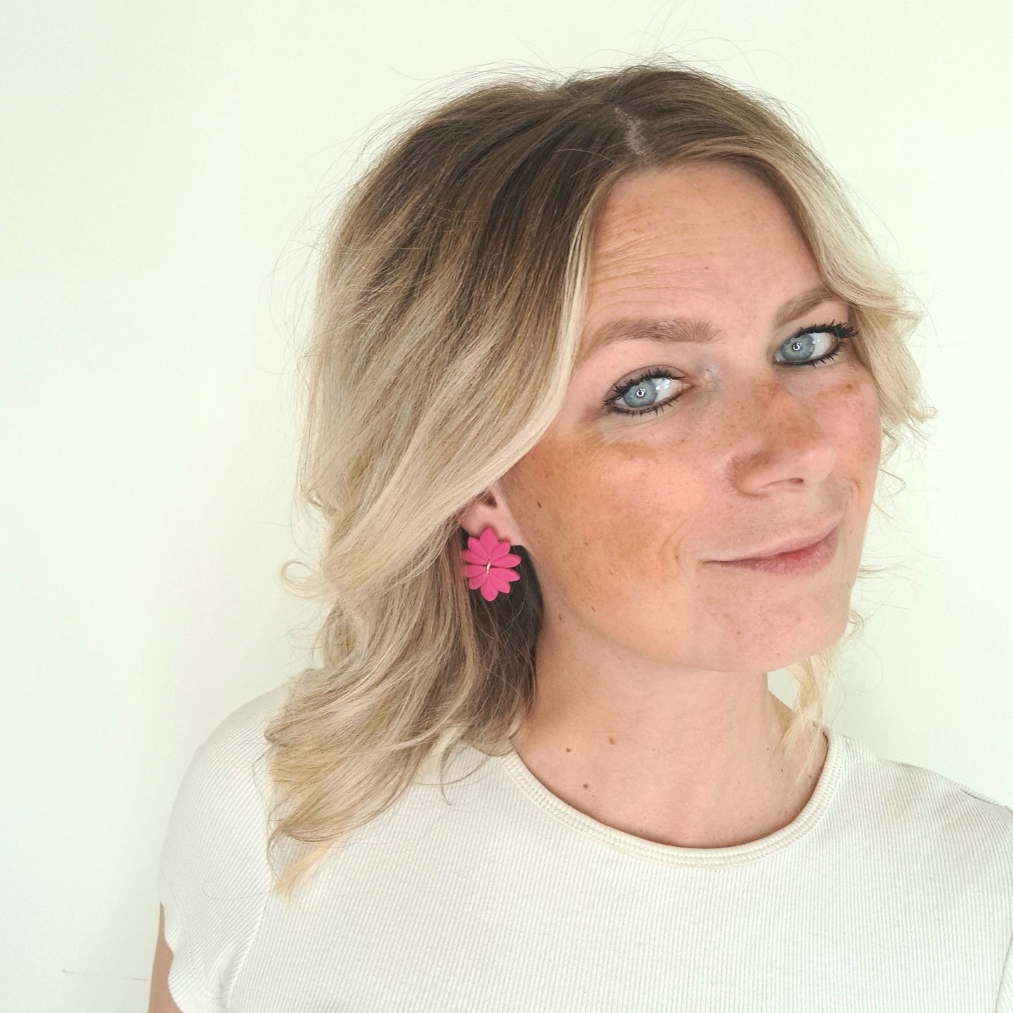 Lotus Power Bright Pink