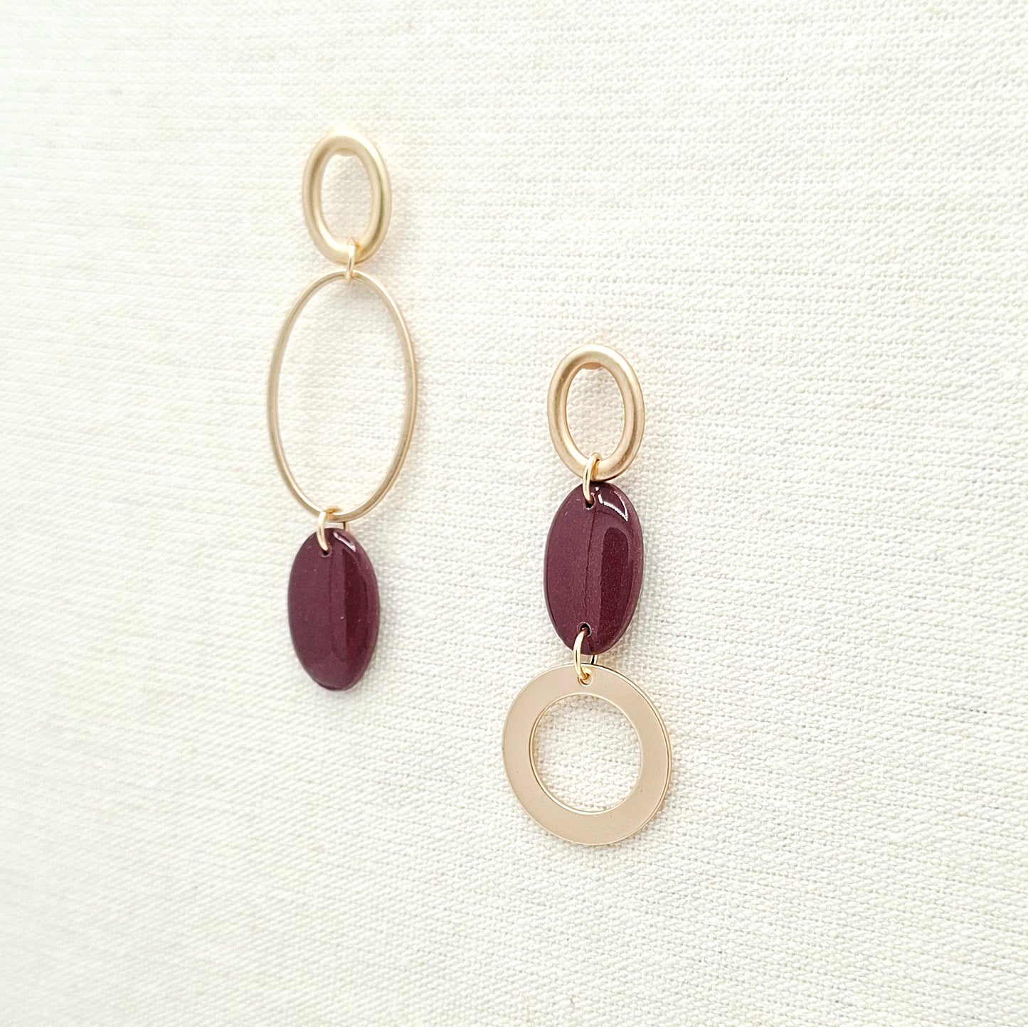 Livinia Dark Bordeaux Glossy