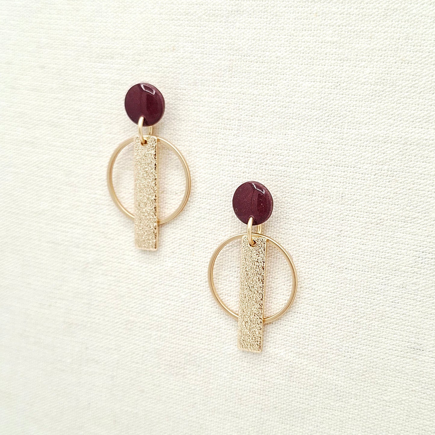 Sissi Dark Bordeaux Glossy