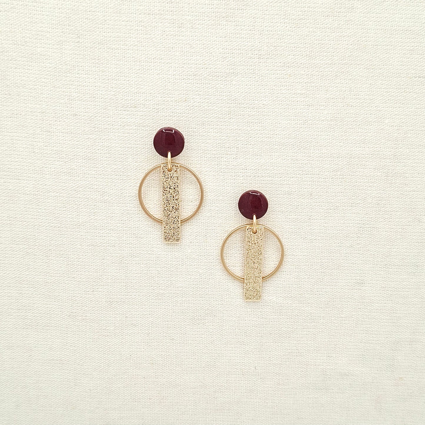 Sissi Dark Bordeaux Glossy