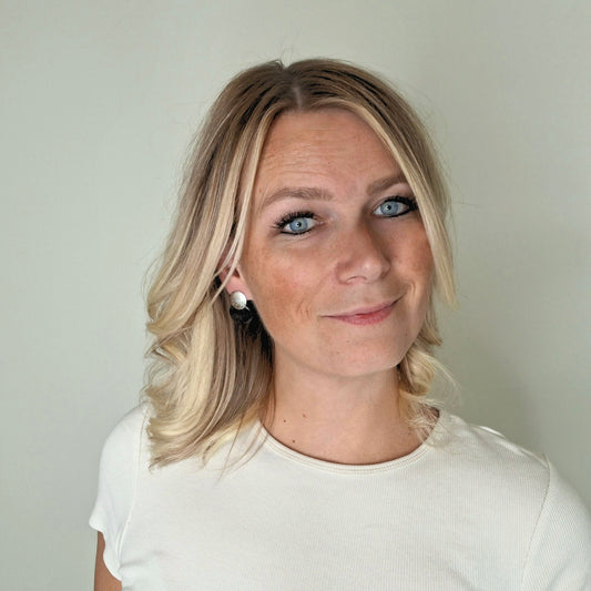 Billie Silver Glossy