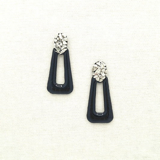 Cleo Black With Silver Glass