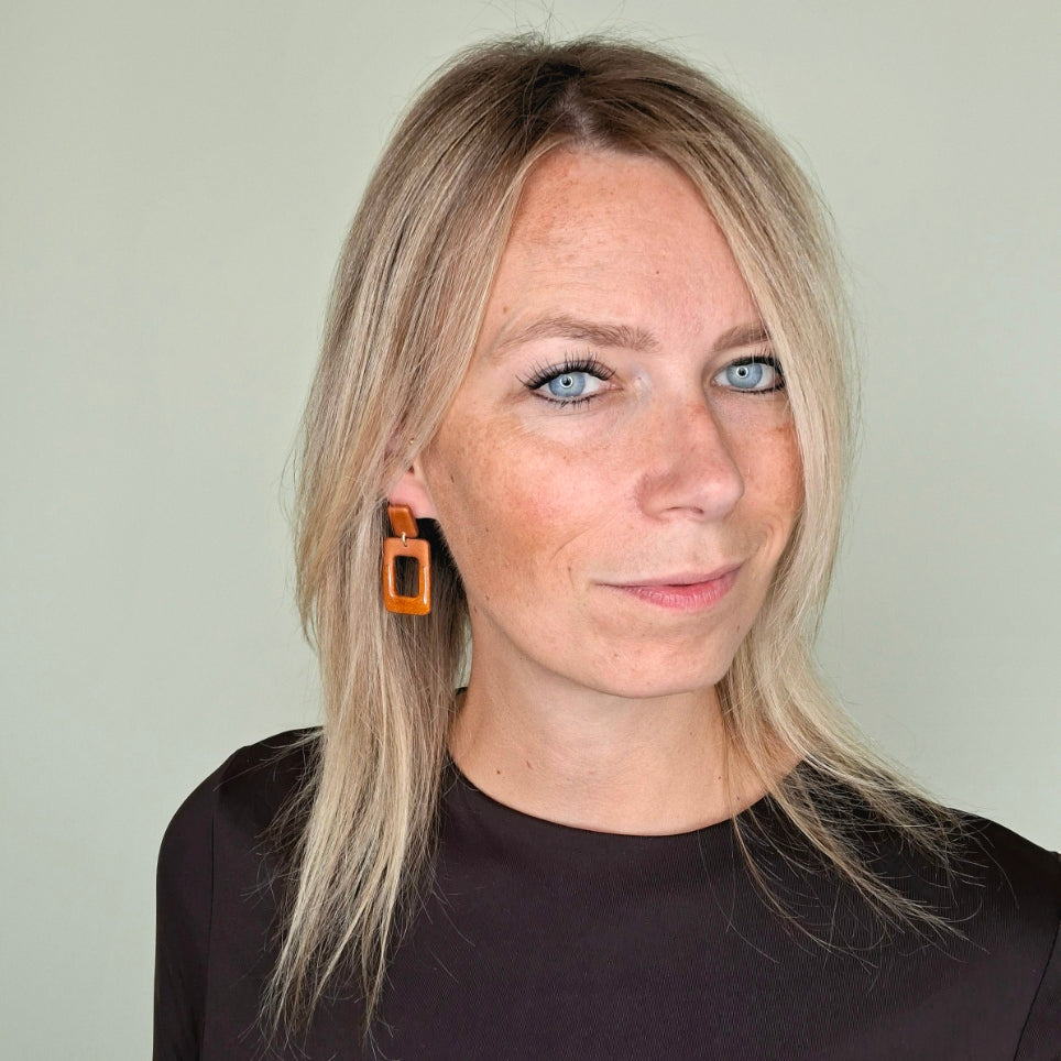 Bobette Rust Brown