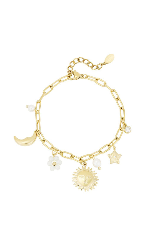 Charm Bracelet Sun Moon Flower Star & Fresh Water Pearls Gold