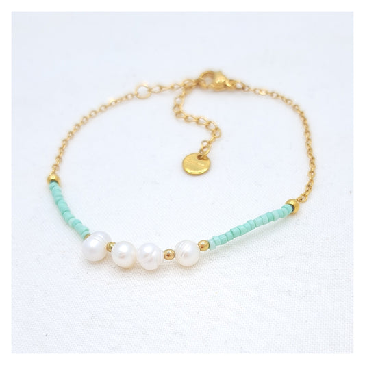 Aqua Pearls Bracelet